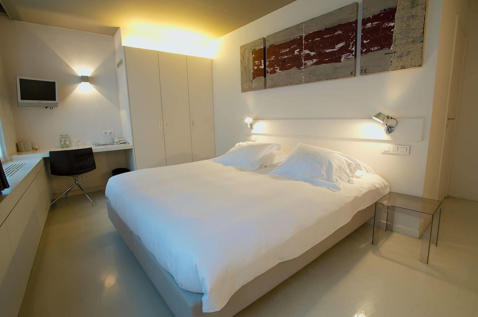 Hotel Matelote Antwerpen Rum bild