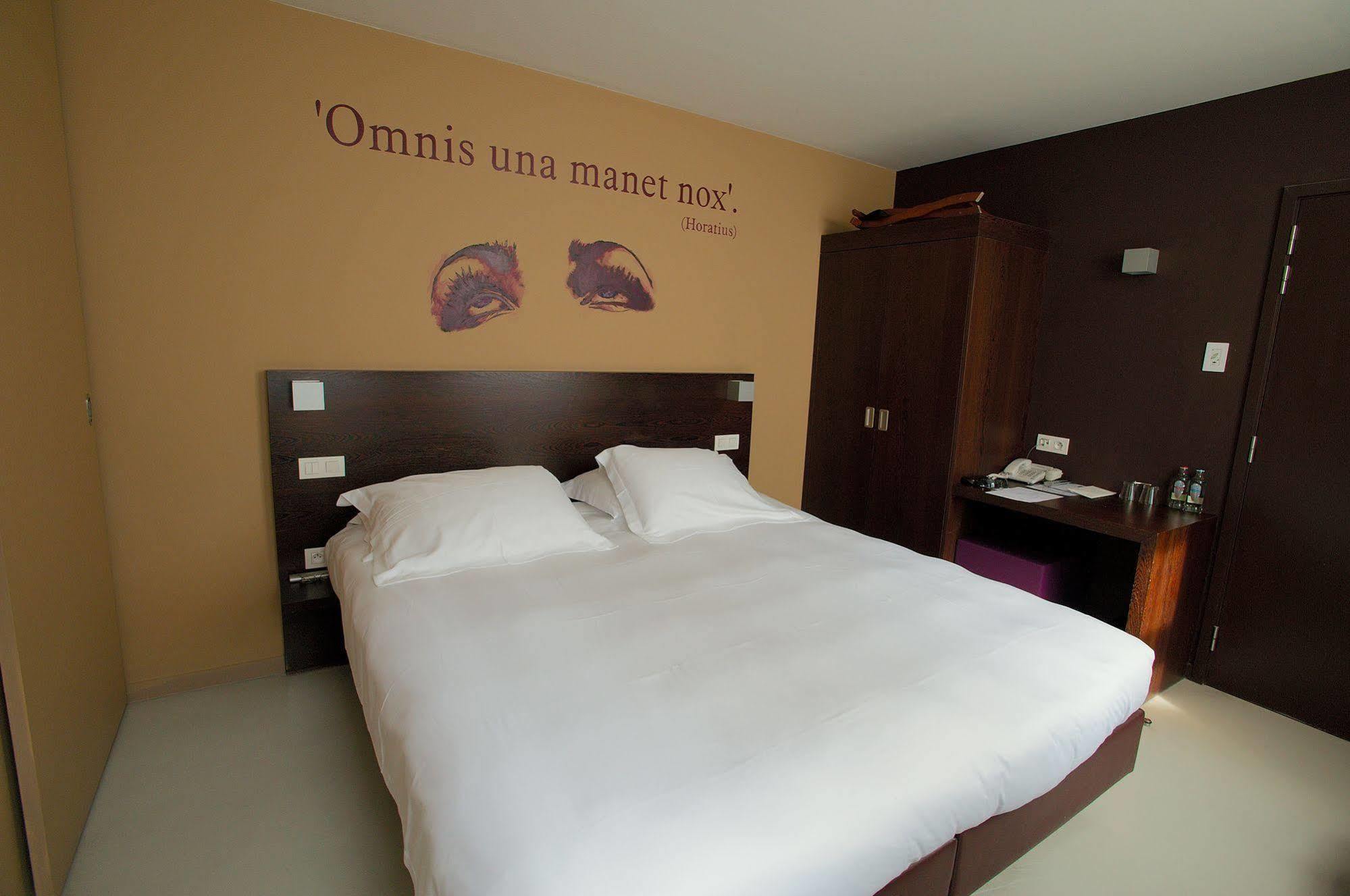 Hotel Matelote Antwerpen Exteriör bild